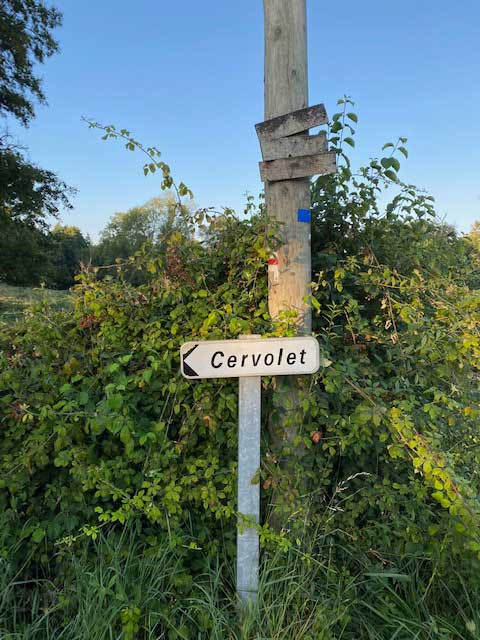 Cervolet road sign in France