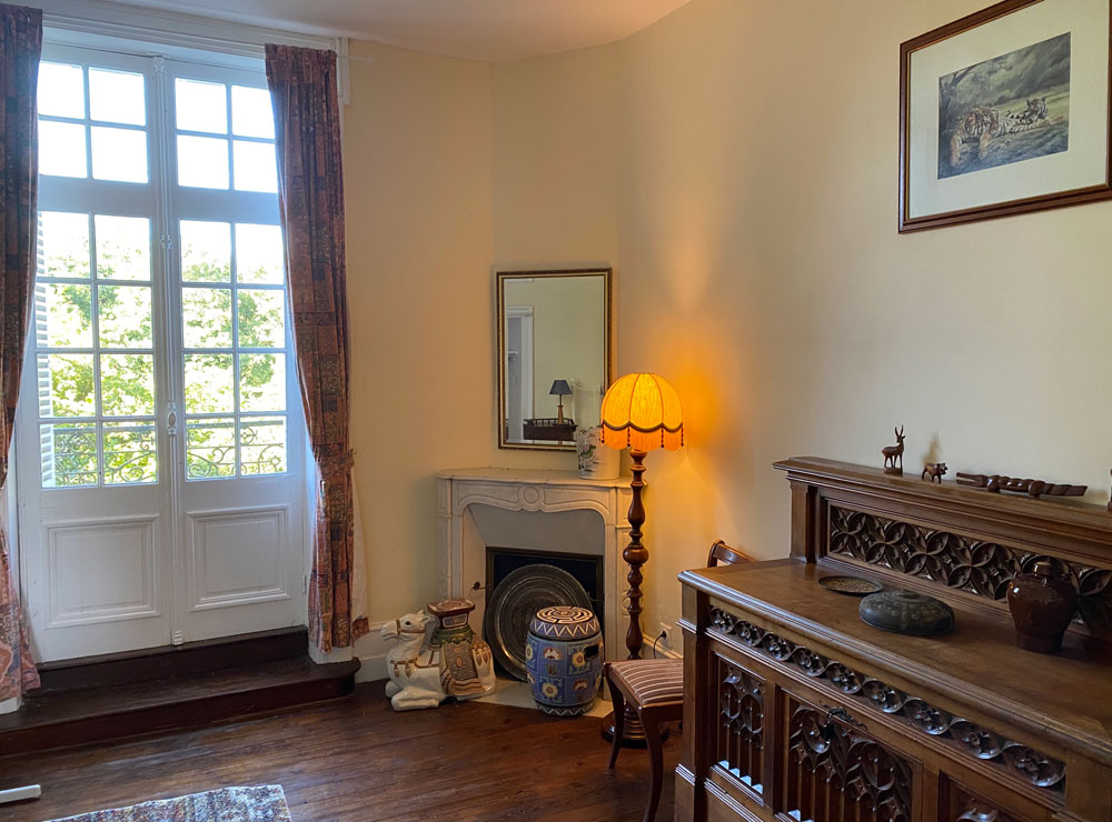 Salleron Suite Bedroom at the Chateau de Cervolet